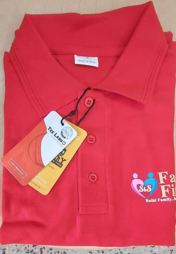 FAMILY FIRST T-Shirt (Red)